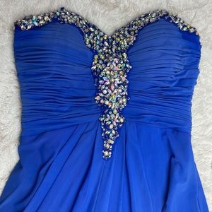 Blue homecoming dress size7